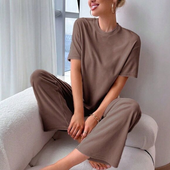Coffee Brown Women's Slit Hem Top And Tie Waist Pants Lounge Set - Picture 3 of 3